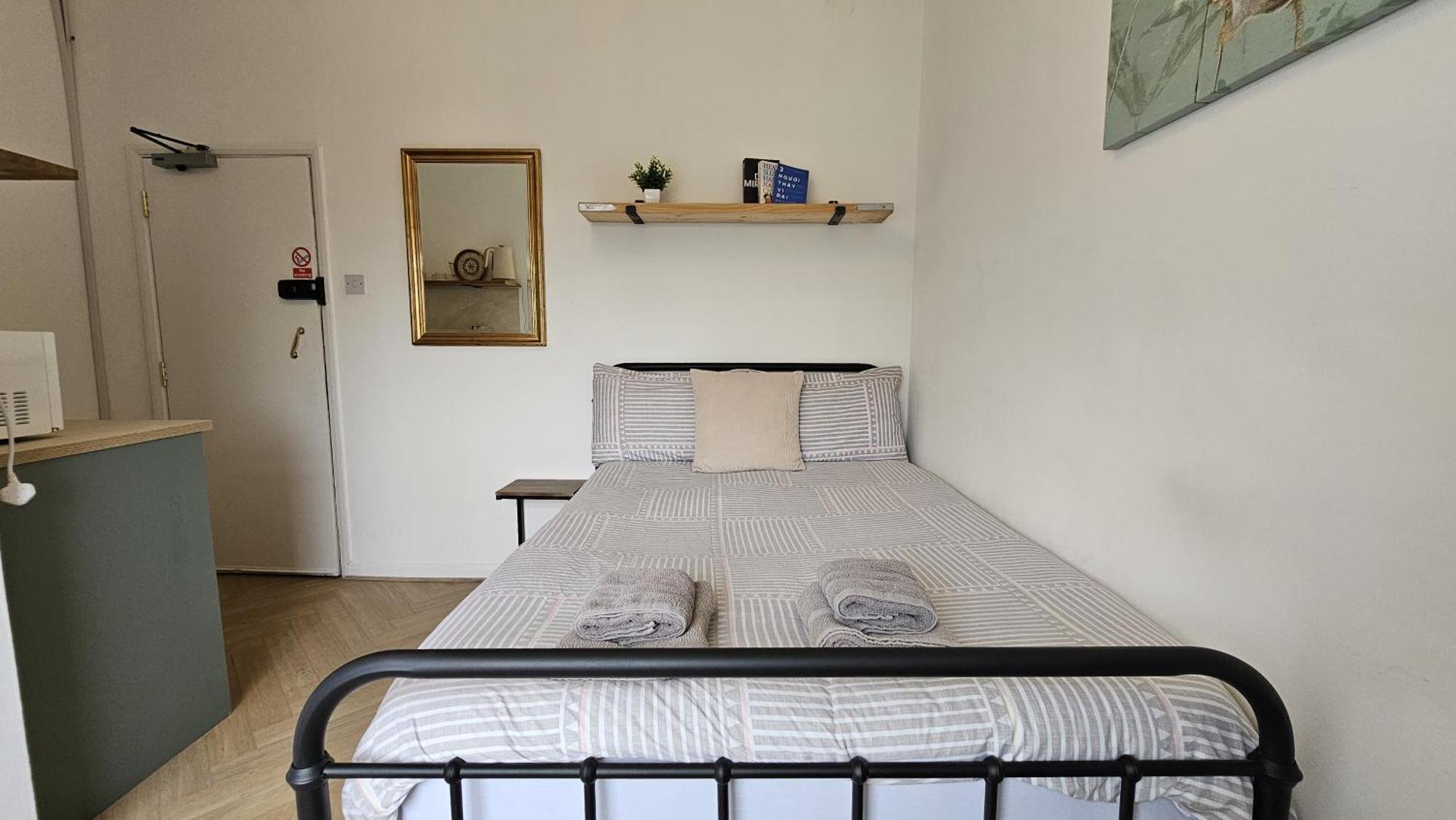 Newly Renovated Studios & Ensuite Rooms! - Camberwell Londen Buitenkant foto
